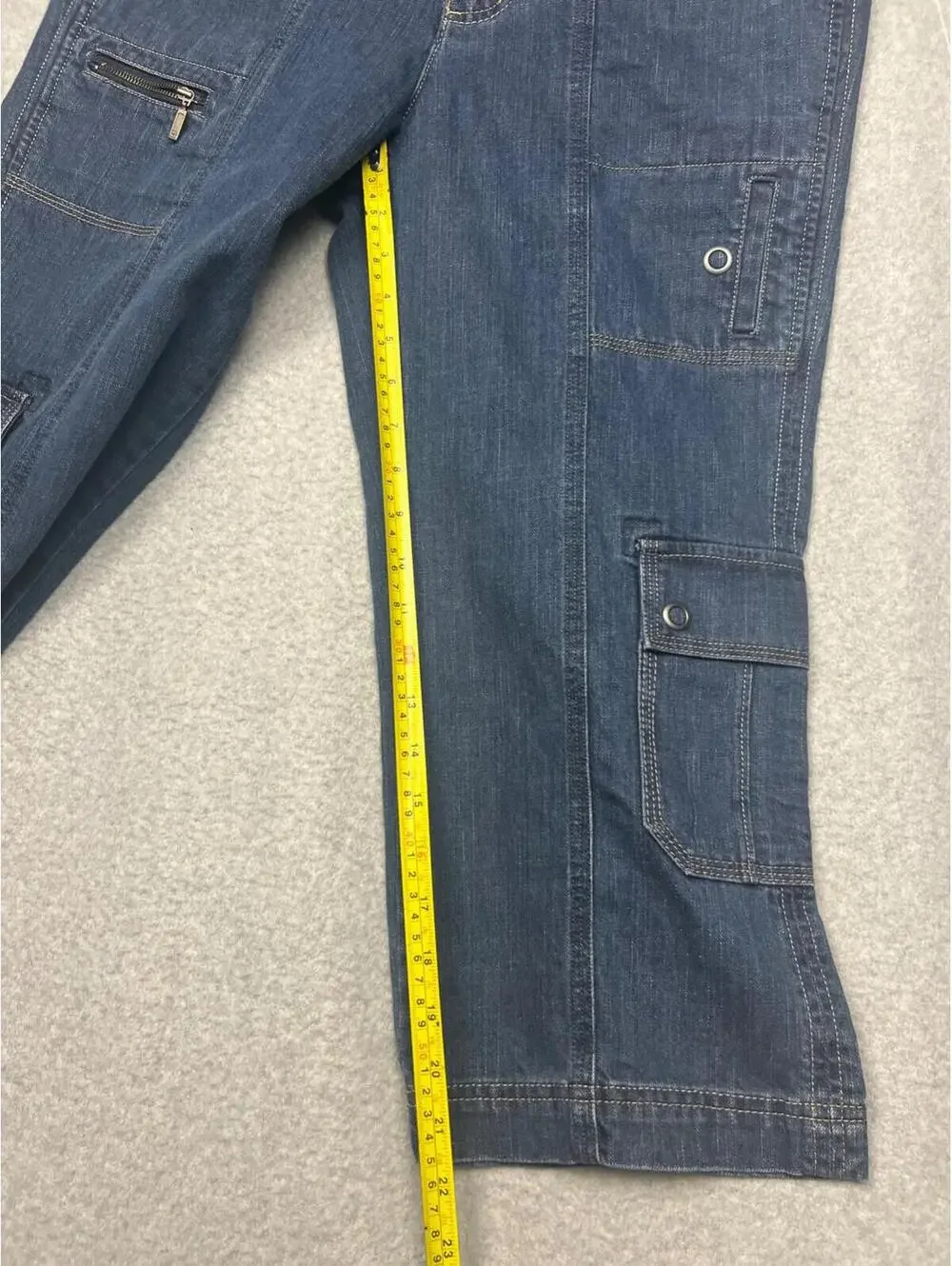 Eddie Bauer Crop Cargo Capri Denim Jeans Womens Size 6 Outdoor Casual Comfort